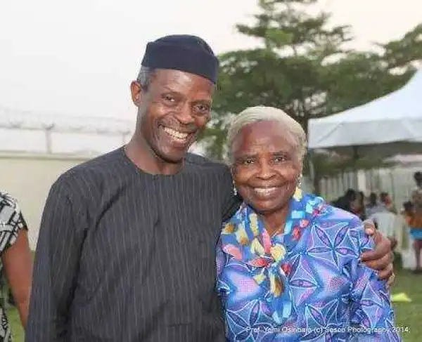 Mother’s Joy:- This Photo Of VP Osinbajo And His Mom Will Definitely Make Your Day (Photos)